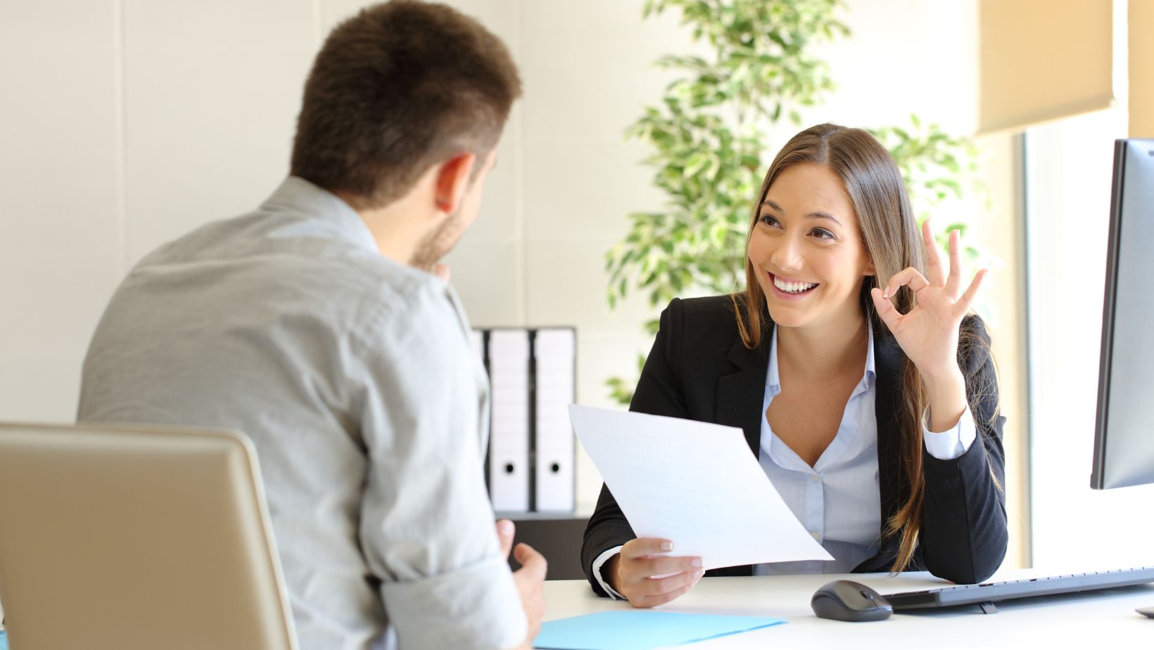 linkedin writing a resume videos